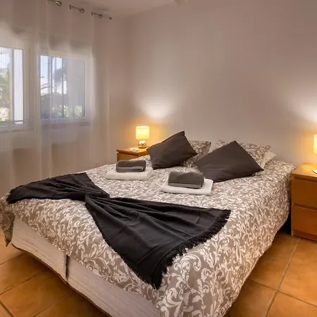 Das Palmeiras Charneca (Setubal)